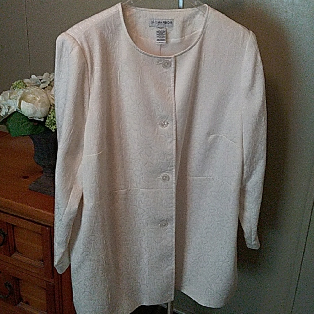 [3/$60] Womans Cream jacket / coat